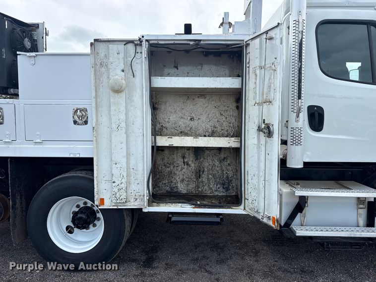 image for item EG8999 2013 Freightliner 108SD Crew Cab crane truck