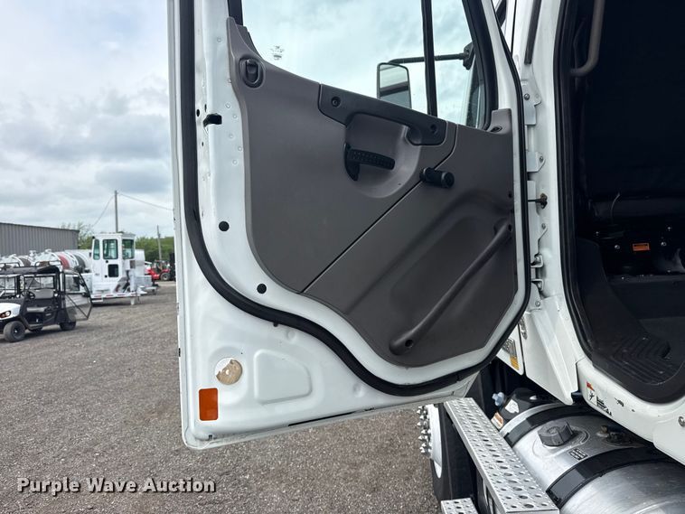 image for item EG8999 2013 Freightliner 108SD Crew Cab crane truck