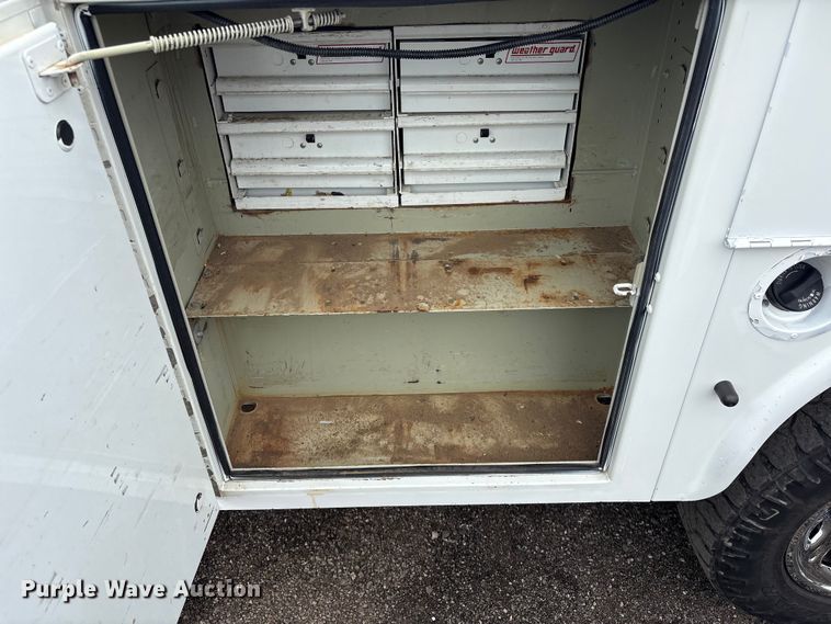 image for item EG9011 2011 Chevrolet 2500HD Ext. Cab utility bed pickup truck
