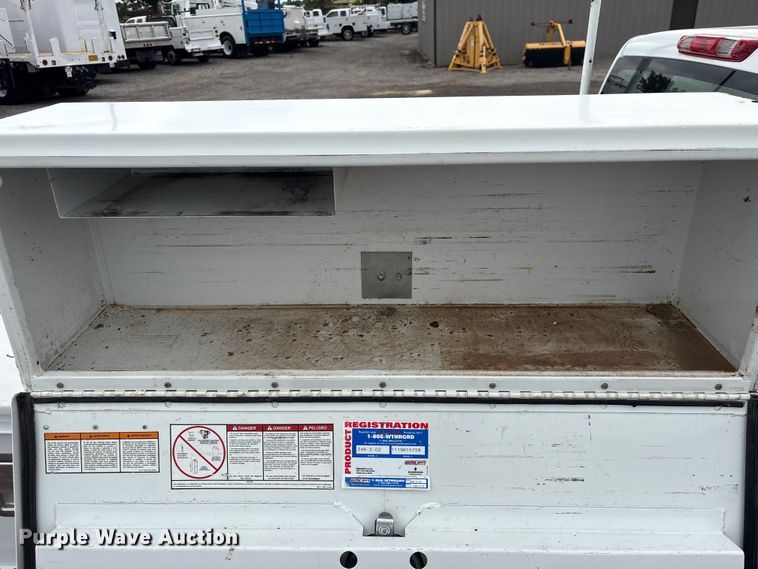 image for item EG9011 2011 Chevrolet 2500HD Ext. Cab utility bed pickup truck