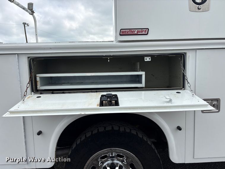 image for item EG9011 2011 Chevrolet 2500HD Ext. Cab utility bed pickup truck
