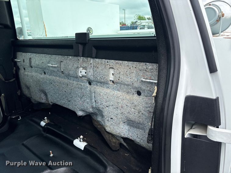 image for item EG9011 2011 Chevrolet 2500HD Ext. Cab utility bed pickup truck