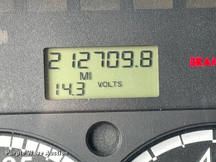 image for item EG9017 2013 Freightliner 108SD Crew Cab utility / service truck