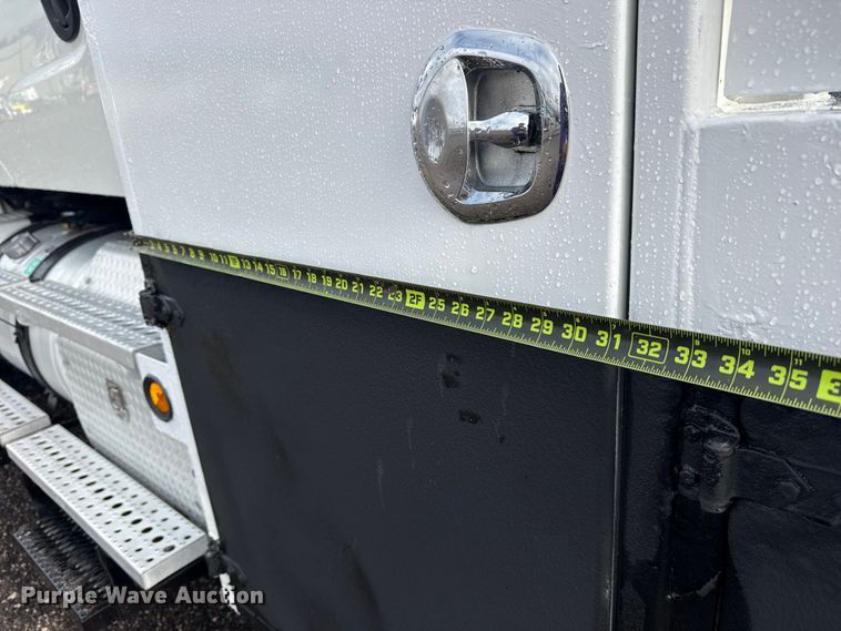 image for item EG9026 2012 Freightliner Business Class M2 crew cab crane truck