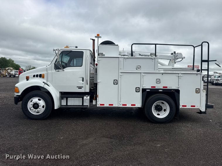 image for item EG9028 2008 Sterling Actera utility / service truck