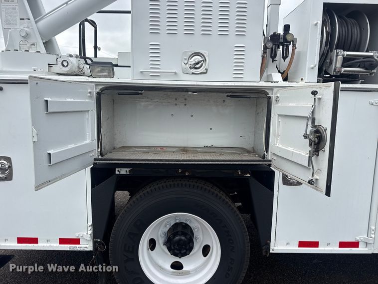 image for item EG9028 2008 Sterling Actera utility / service truck