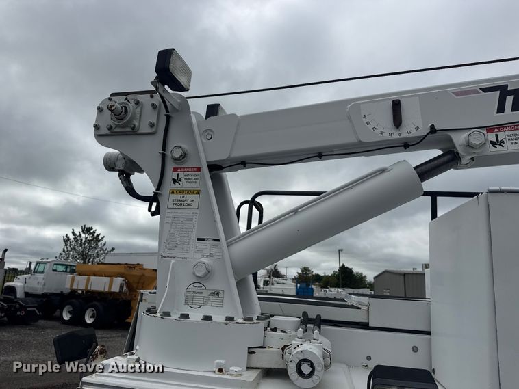 image for item EG9028 2008 Sterling Actera utility / service truck