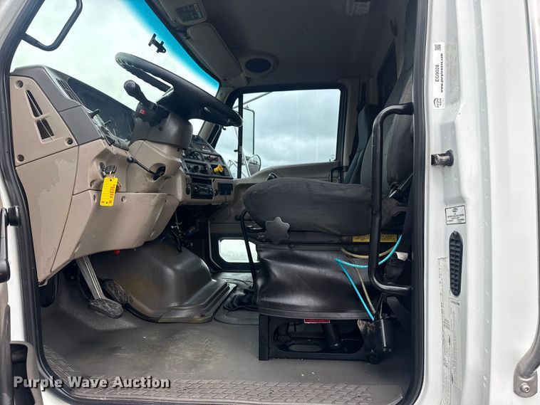 image for item EG9028 2008 Sterling Actera utility / service truck