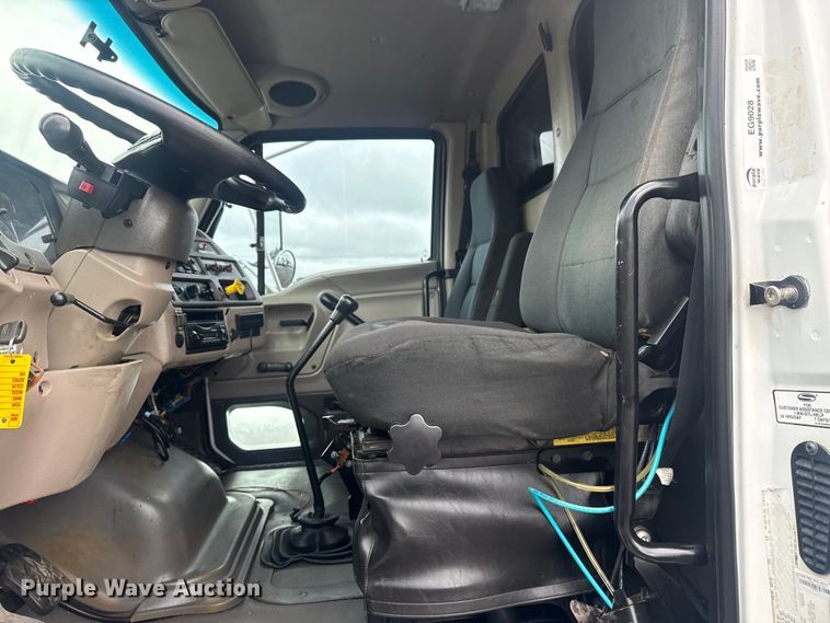 image for item EG9028 2008 Sterling Actera utility / service truck