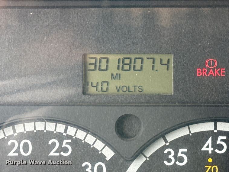 image for item EG9028 2008 Sterling Actera utility / service truck