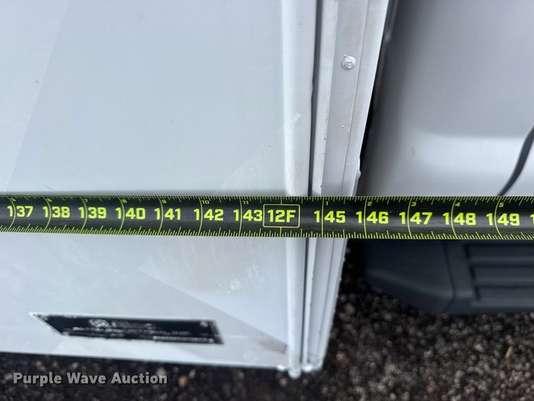 image for item EG9032 2016 Ford F450 Super Duty bucket truck