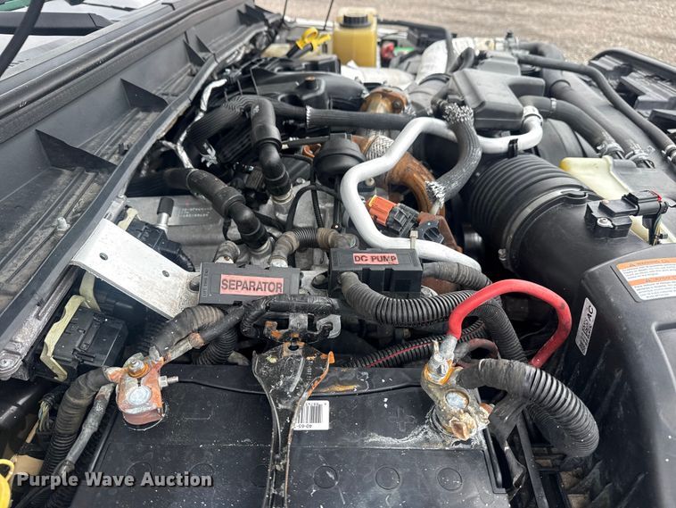 image for item EG9032 2016 Ford F450 Super Duty bucket truck