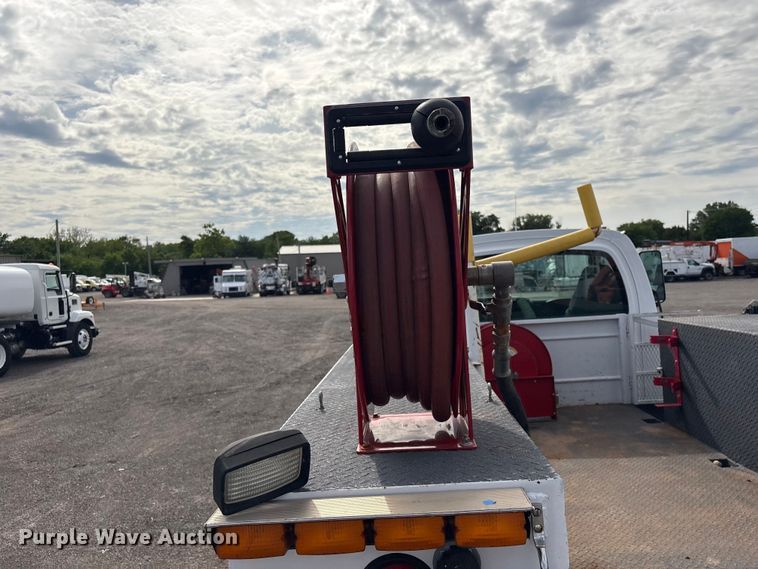 image for item EG9043 2007 Chevrolet C4500 utility / service truck