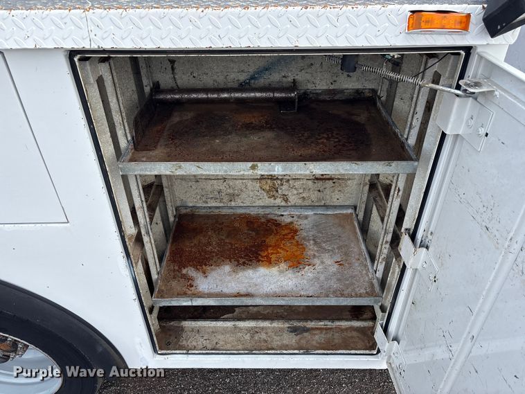 image for item EG9043 2007 Chevrolet C4500 utility / service truck