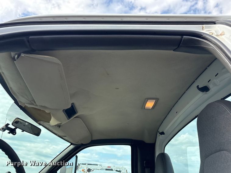 image for item EG9043 2007 Chevrolet C4500 utility / service truck