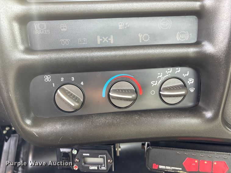 image for item EG9043 2007 Chevrolet C4500 utility / service truck