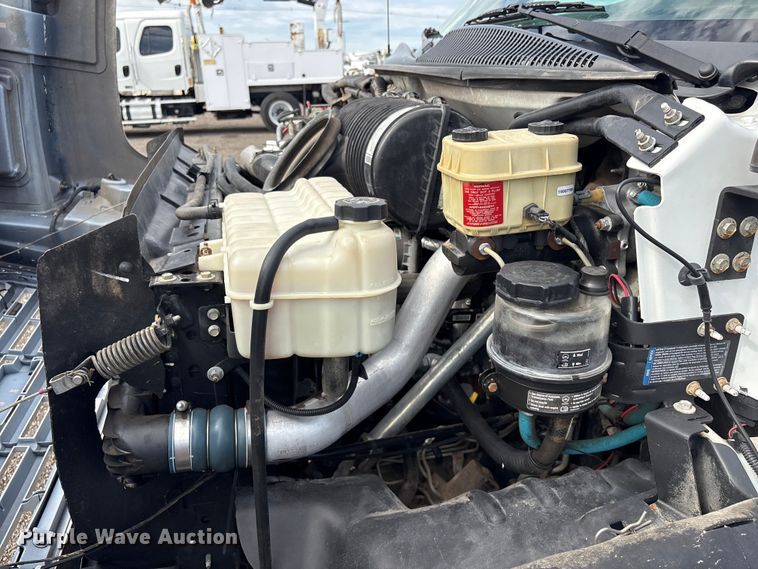 image for item EG9043 2007 Chevrolet C4500 utility / service truck