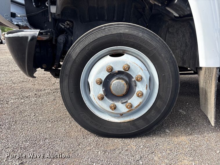 image for item EG9043 2007 Chevrolet C4500 utility / service truck
