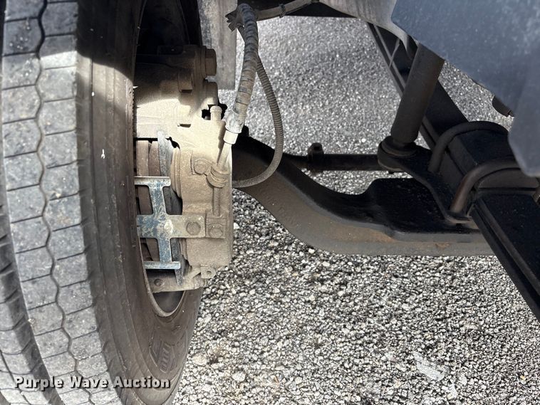image for item EG9043 2007 Chevrolet C4500 utility / service truck