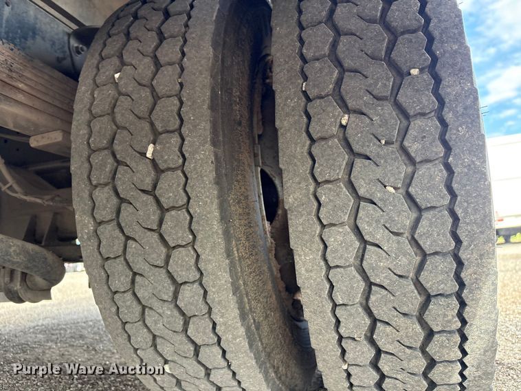 image for item EG9043 2007 Chevrolet C4500 utility / service truck