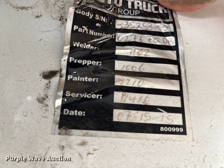 image for item EG9045 2016 Freightliner 108SD utility / service truck