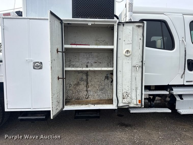 image for item EG9046 2012 Freightliner Business Class M2 Crew Cab utility / service truck