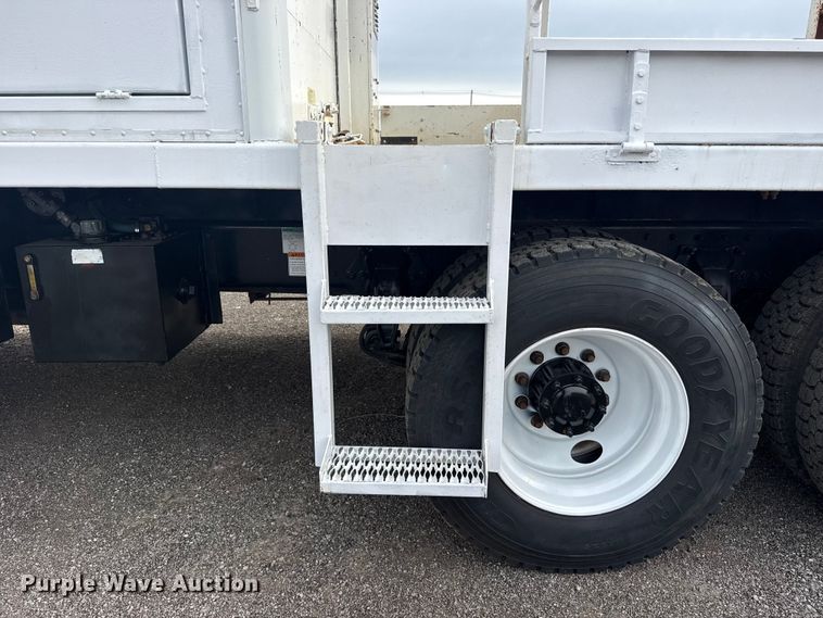 image for item EG9046 2012 Freightliner Business Class M2 Crew Cab utility / service truck