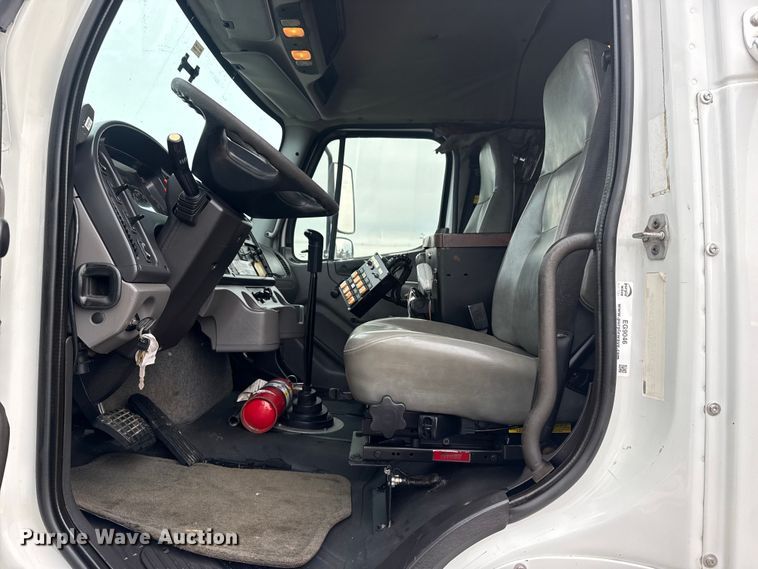 image for item EG9046 2012 Freightliner Business Class M2 Crew Cab utility / service truck