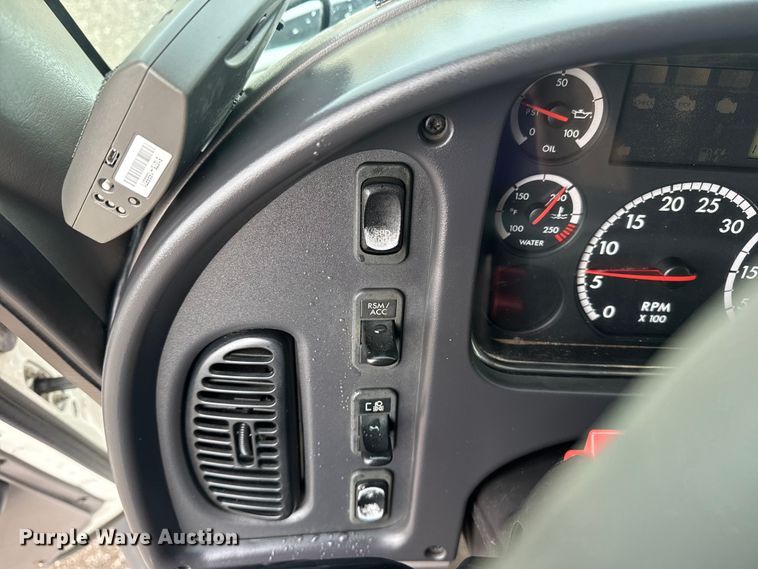image for item EG9046 2012 Freightliner Business Class M2 Crew Cab utility / service truck