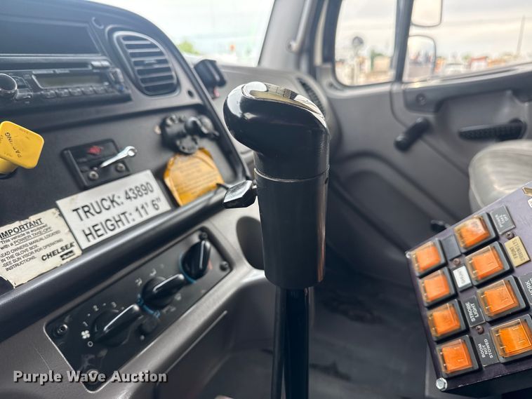 image for item EG9046 2012 Freightliner Business Class M2 Crew Cab utility / service truck