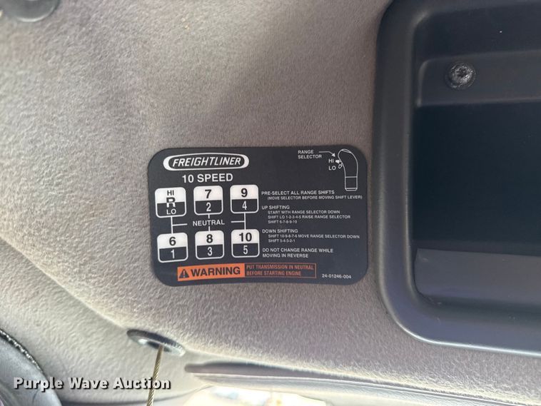 image for item EG9046 2012 Freightliner Business Class M2 Crew Cab utility / service truck