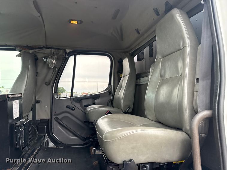 image for item EG9046 2012 Freightliner Business Class M2 Crew Cab utility / service truck