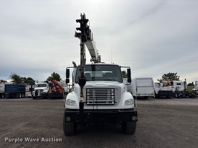 image for item EG9048 2012 Freightliner M2 Business Class crane truck