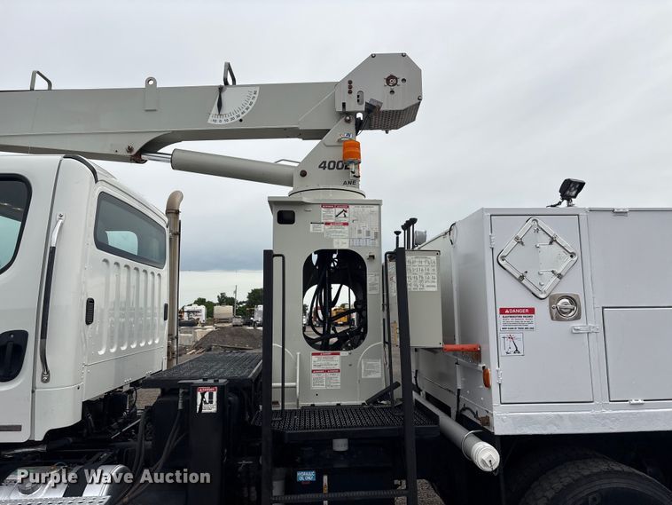 image for item EG9048 2012 Freightliner M2 Business Class crane truck