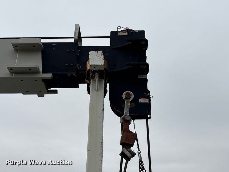 image for item EG9048 2012 Freightliner M2 Business Class crane truck
