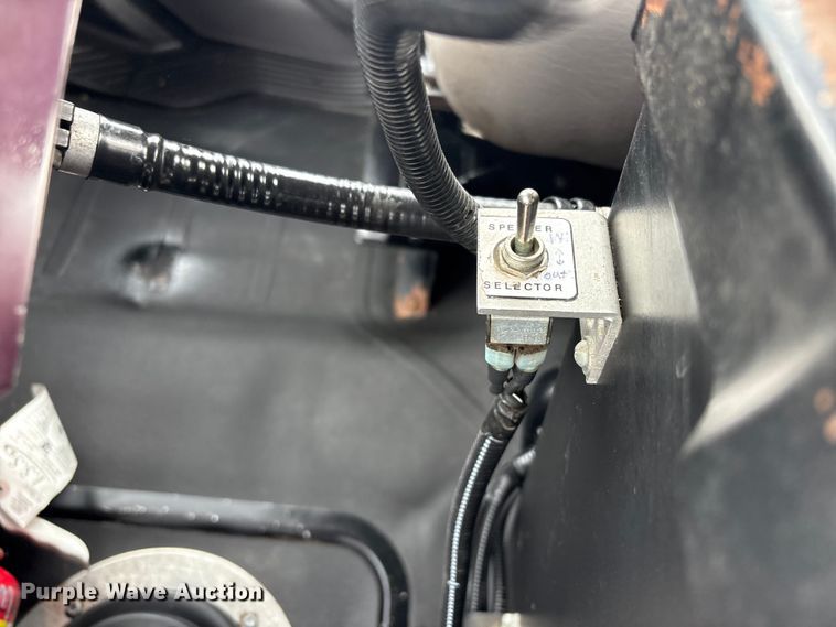 image for item EG9048 2012 Freightliner M2 Business Class crane truck