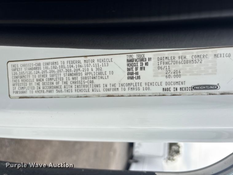image for item EG9048 2012 Freightliner M2 Business Class crane truck