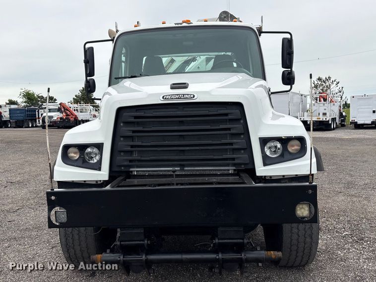 image for item EG9049 2013 Freightliner 114SD crane truck