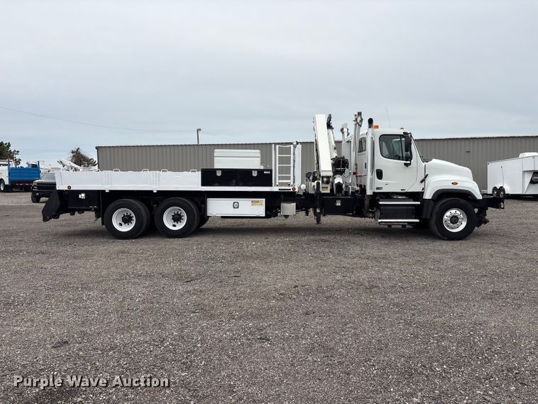 image for item EG9049 2013 Freightliner 114SD crane truck