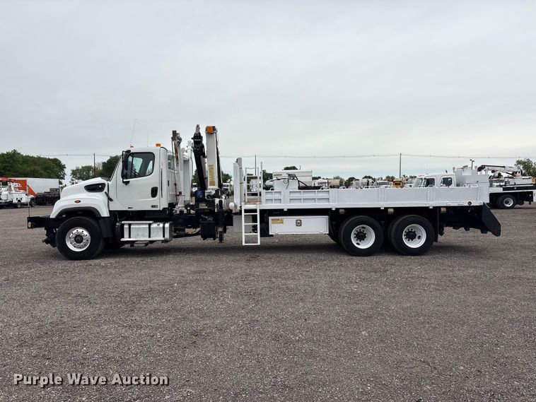 image for item EG9049 2013 Freightliner 114SD crane truck