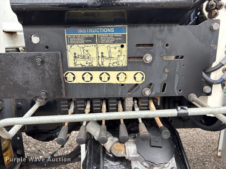 image for item EG9049 2013 Freightliner 114SD crane truck