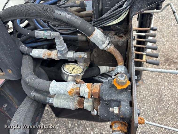 image for item EG9049 2013 Freightliner 114SD crane truck