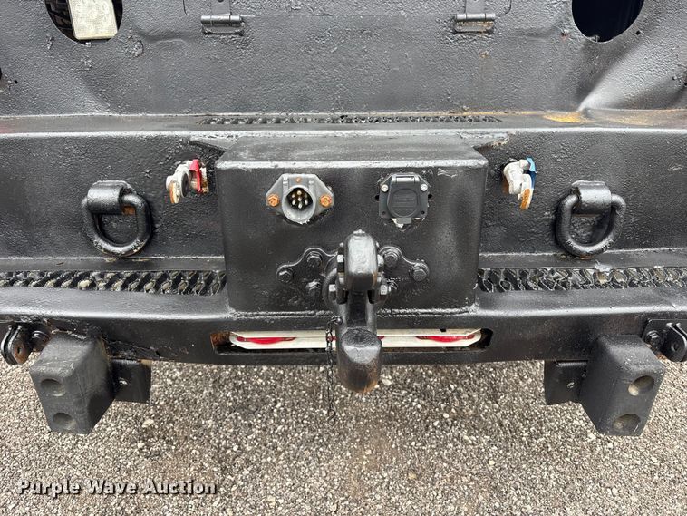 image for item EG9049 2013 Freightliner 114SD crane truck