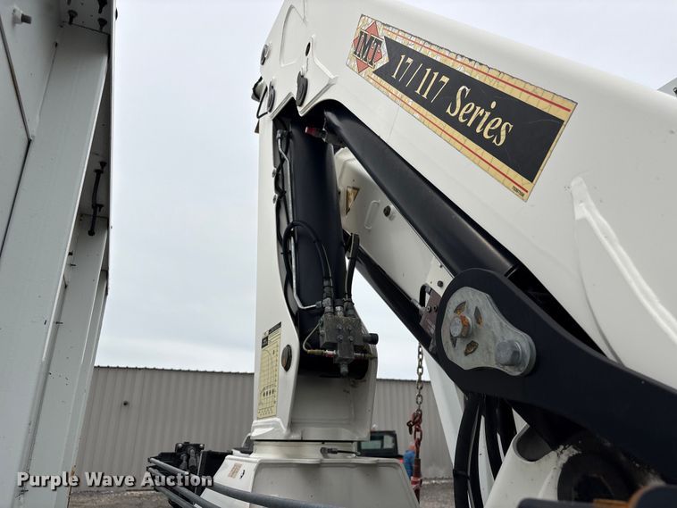 image for item EG9049 2013 Freightliner 114SD crane truck