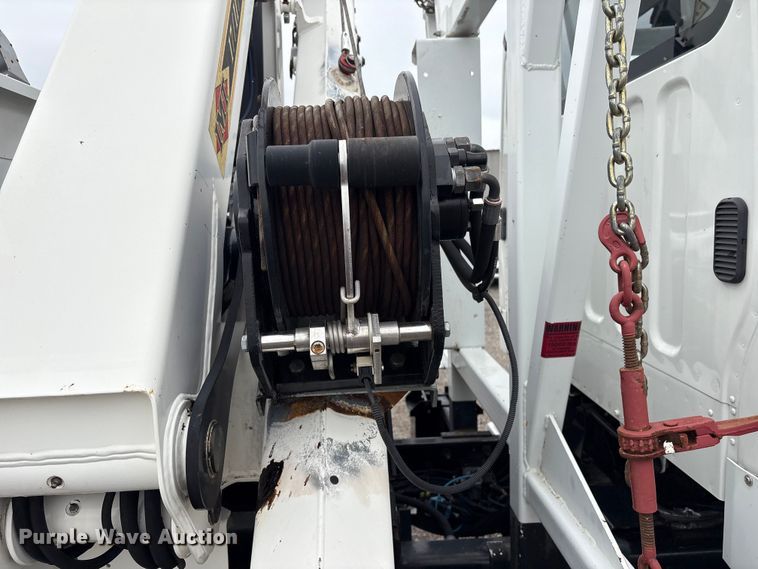 image for item EG9049 2013 Freightliner 114SD crane truck