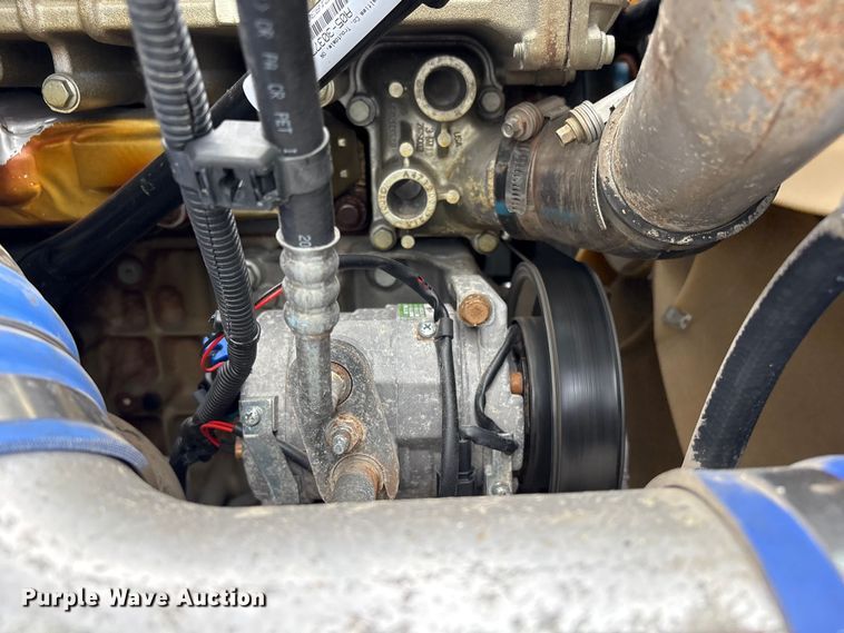 image for item EG9049 2013 Freightliner 114SD crane truck