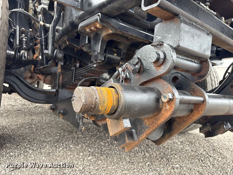 image for item EG9049 2013 Freightliner 114SD crane truck