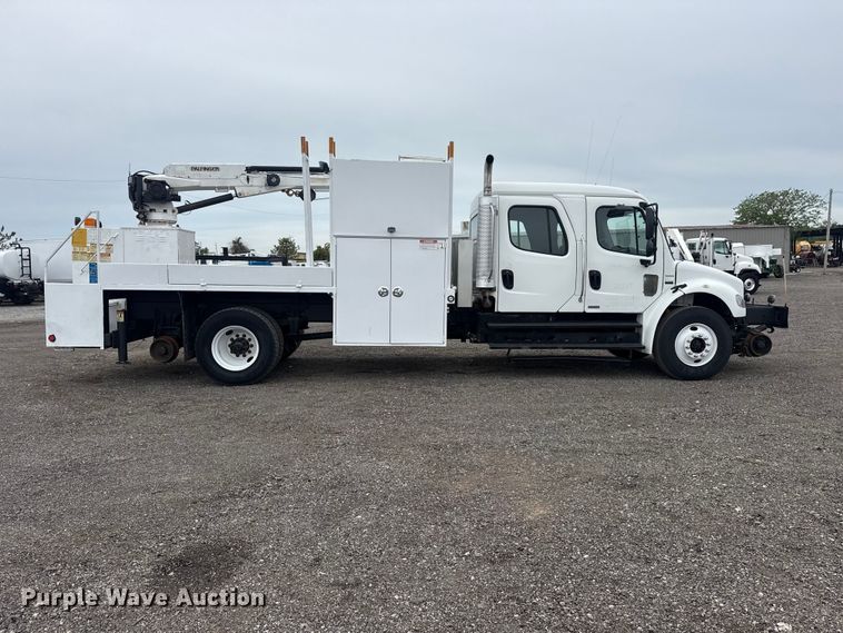 image for item EG9050 2006 Freightliner Business Class M2 Crew Cab crane truck
