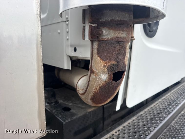 image for item EG9050 2006 Freightliner Business Class M2 Crew Cab crane truck