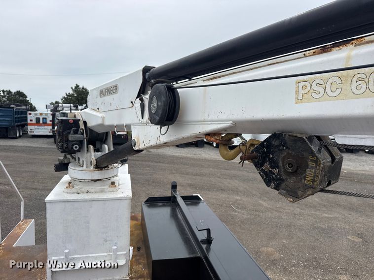 image for item EG9050 2006 Freightliner Business Class M2 Crew Cab crane truck